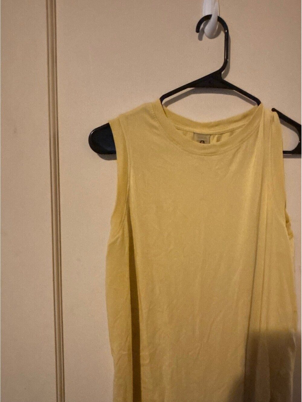 Mono B Yellow Sleeveless Tank Top Size Small
